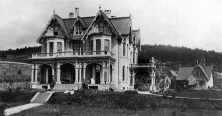 dues' house